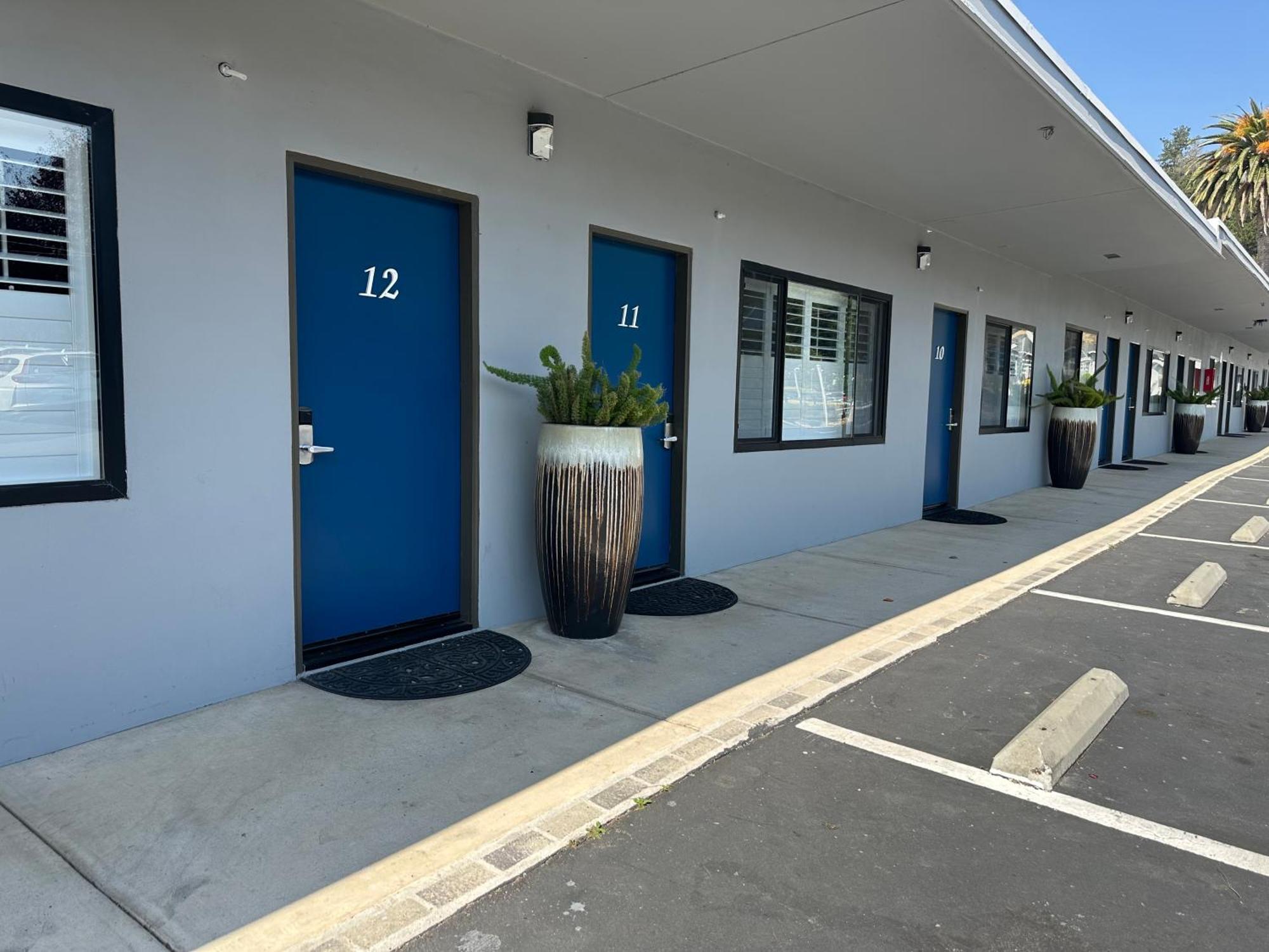 Cambria Palms Motel Buitenkant foto