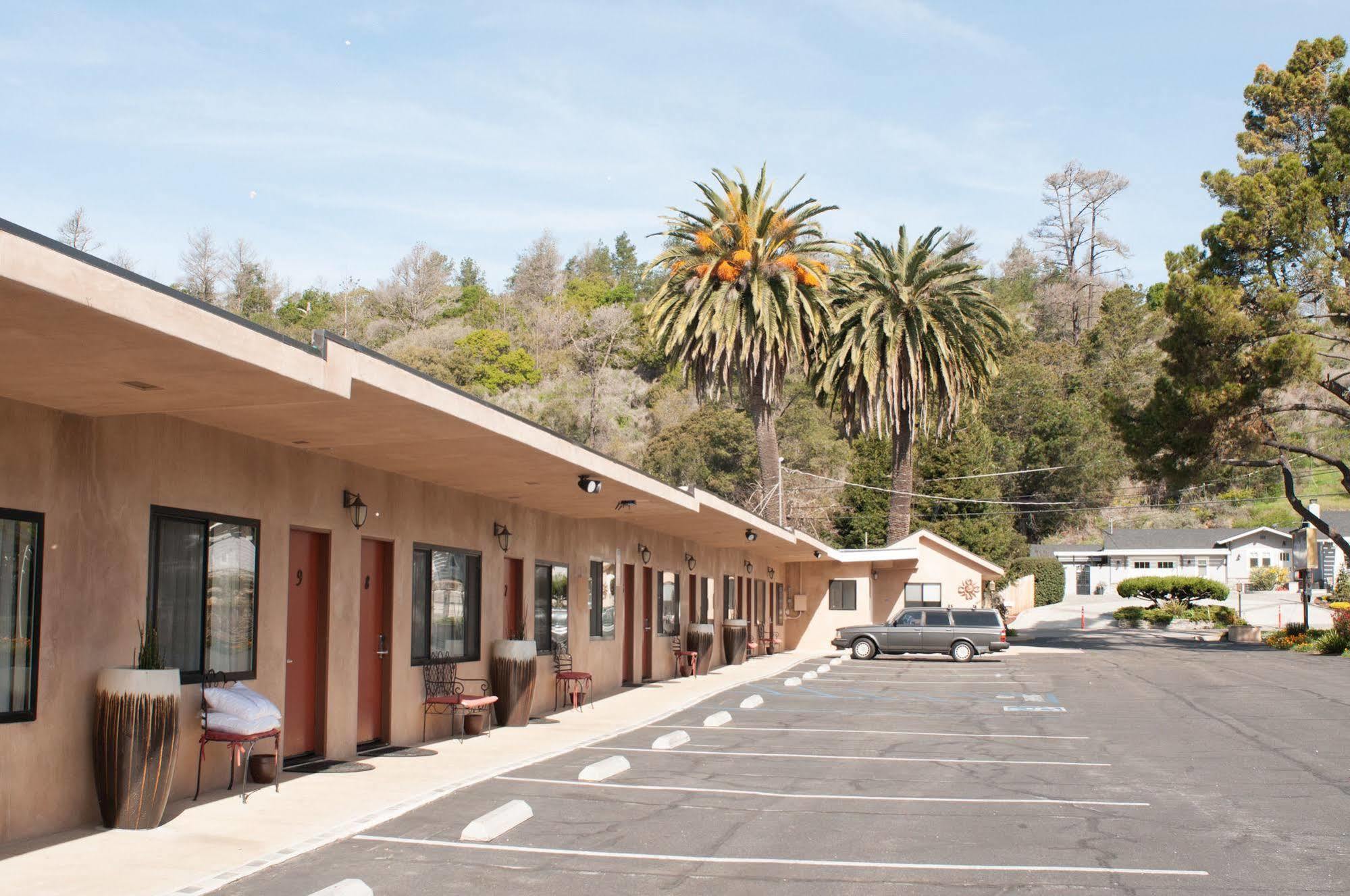 Cambria Palms Motel Buitenkant foto